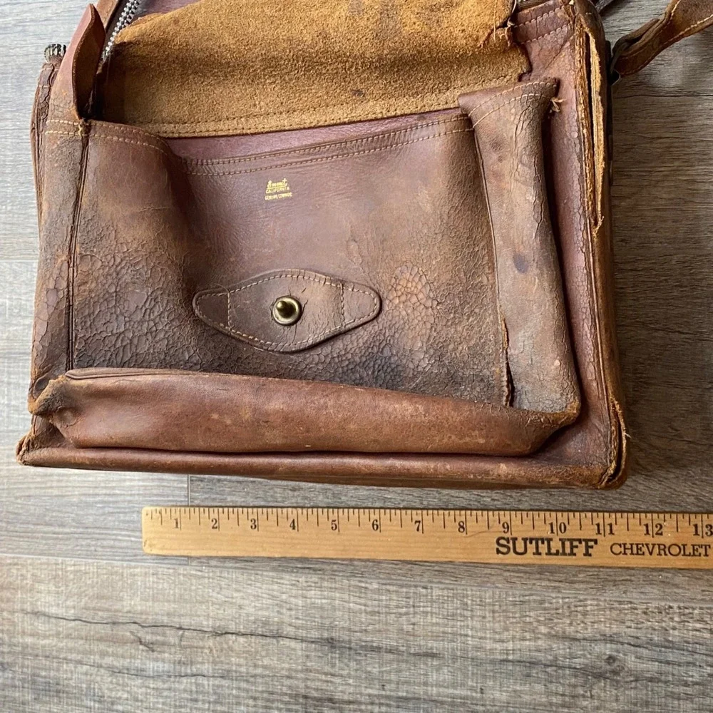 Vintage Emmet California Brown Leather Messenger Bag Distressed Cowhide USA Made